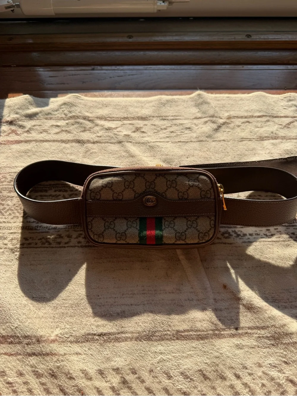 Gucci Brown Leather Logo Belt